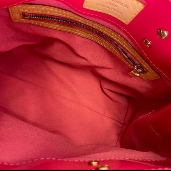 Louis Vuitton Reade PM Framboise Monogram Vernis MI0016 - PRISTINE - Picture 12 of 14